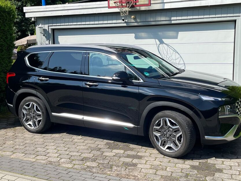 Hyundai SANTA FE 36.172 km 41.000 € Appel 21279