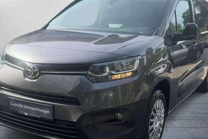 Toyota Proace City 111.882 km 18.580 &euro; Hamburg 21079