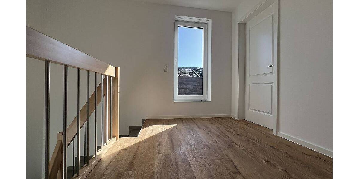 Doppelhaushälfte Norderstedt Friedrichsgabe - 5 Zimmer, 148 m&sup2;, 2.480&euro; | Angebot:26815927