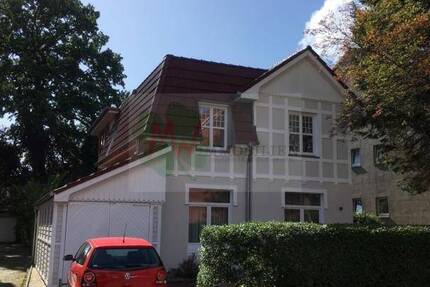 Rarität! Zweifamilienhaus in sehr schöner und zentraler Lage in Hamburg-Eidelstedt! 7 zimmer