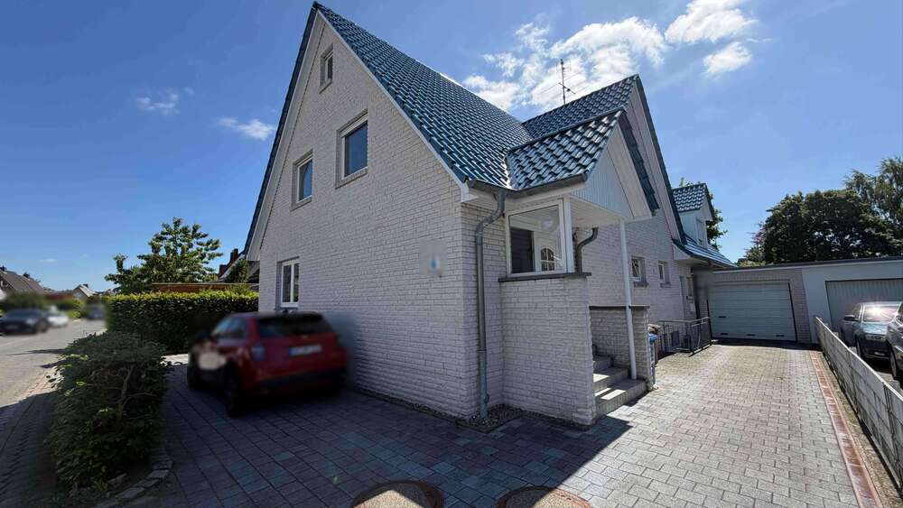 Einfamilienhaus Uetersen - 8.5 Zimmer, 260 m&sup2;, 649.000&euro; | Angebot:26869565