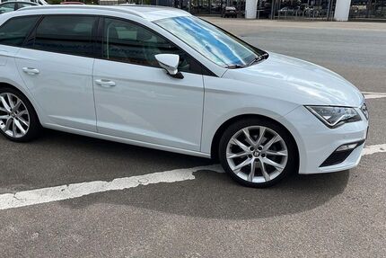 Seat Leon 92.000 km 16.400 &euro; Hamburg 22529