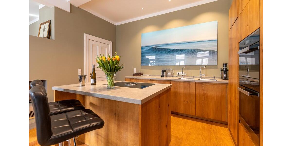 Etagenwohnung Hamburg Altstadt - 5 Zimmer, 151 m&sup2;, 4.250&euro; | Angebot:26267395