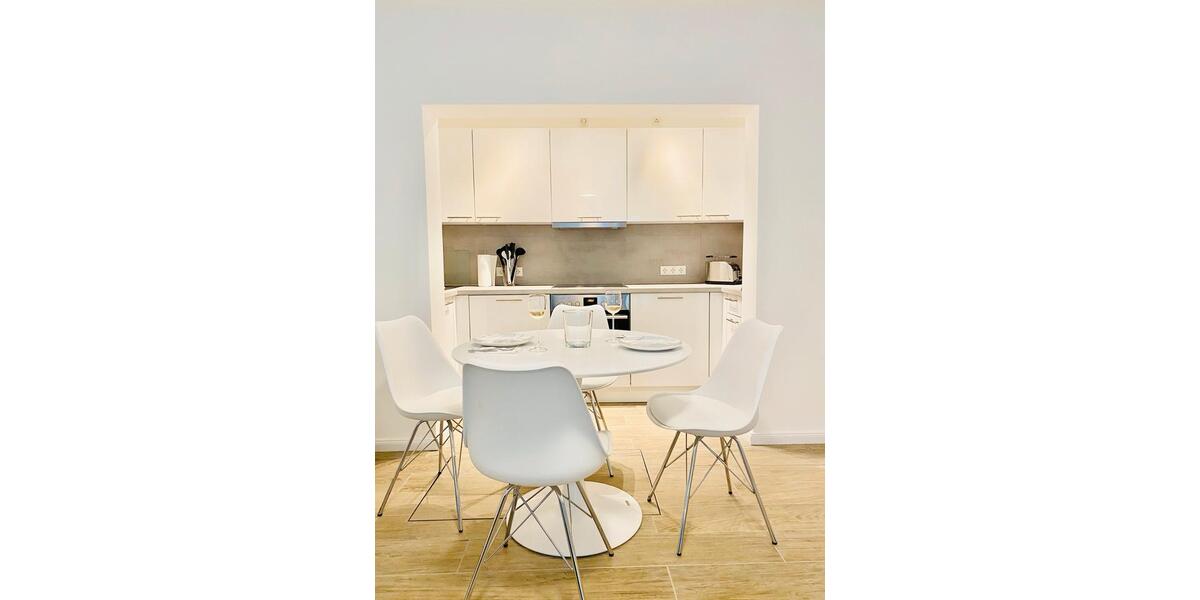 Erdgeschoßwohnung Hamburg Eppendorf - 3 Zimmer, 65 m&sup2;, 2.950&euro; | Angebot:26282108