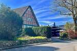 Reetdachhaus mit 3 Apartments - perfekt zum Vermieten ca. 200 m2 94m2 68 m2 - alles frei lieferbar