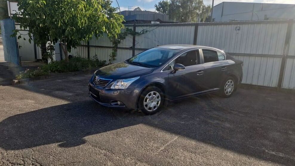 Avensis