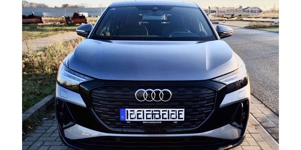 Audi Q4 e-tron 39.700 km 36.990 &euro; Hamburg 22559