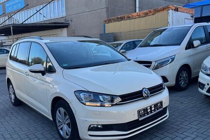 VW Touran 394.000 km 4.499 &euro; Hamburg 20537