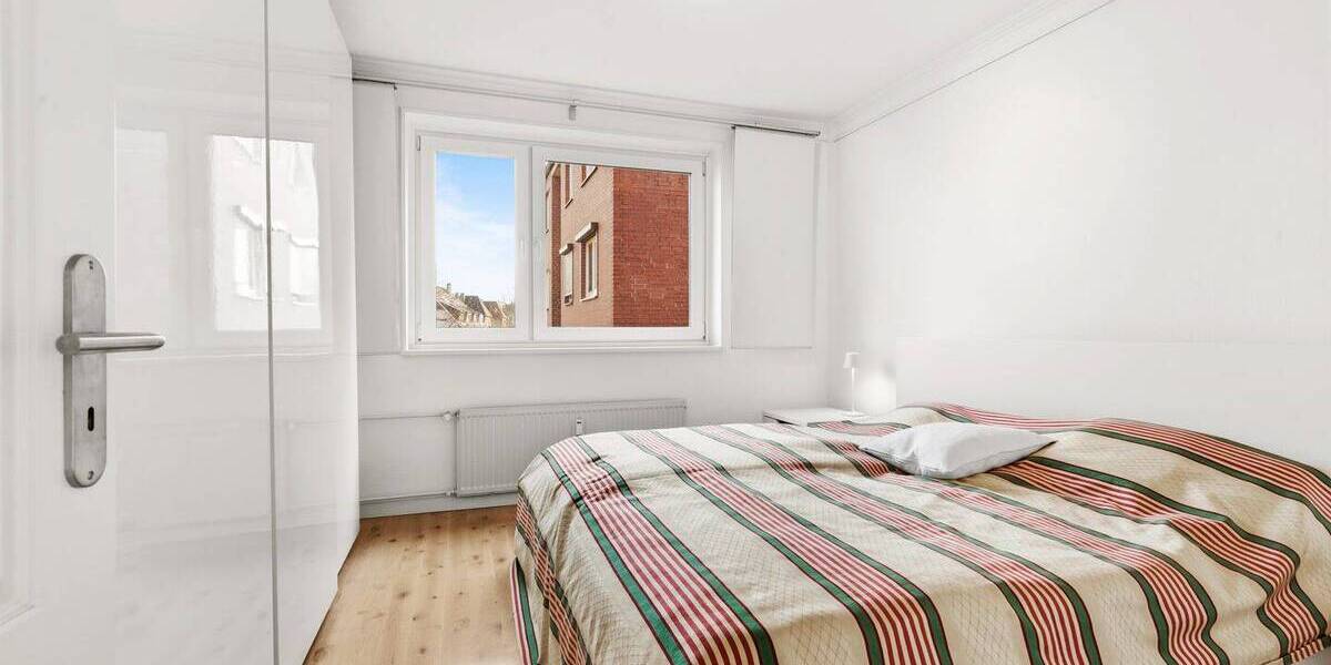 Etagenwohnung Halstenbek - 3 Zimmer, 82 m&sup2;, 299.000&euro; | Angebot:26188172