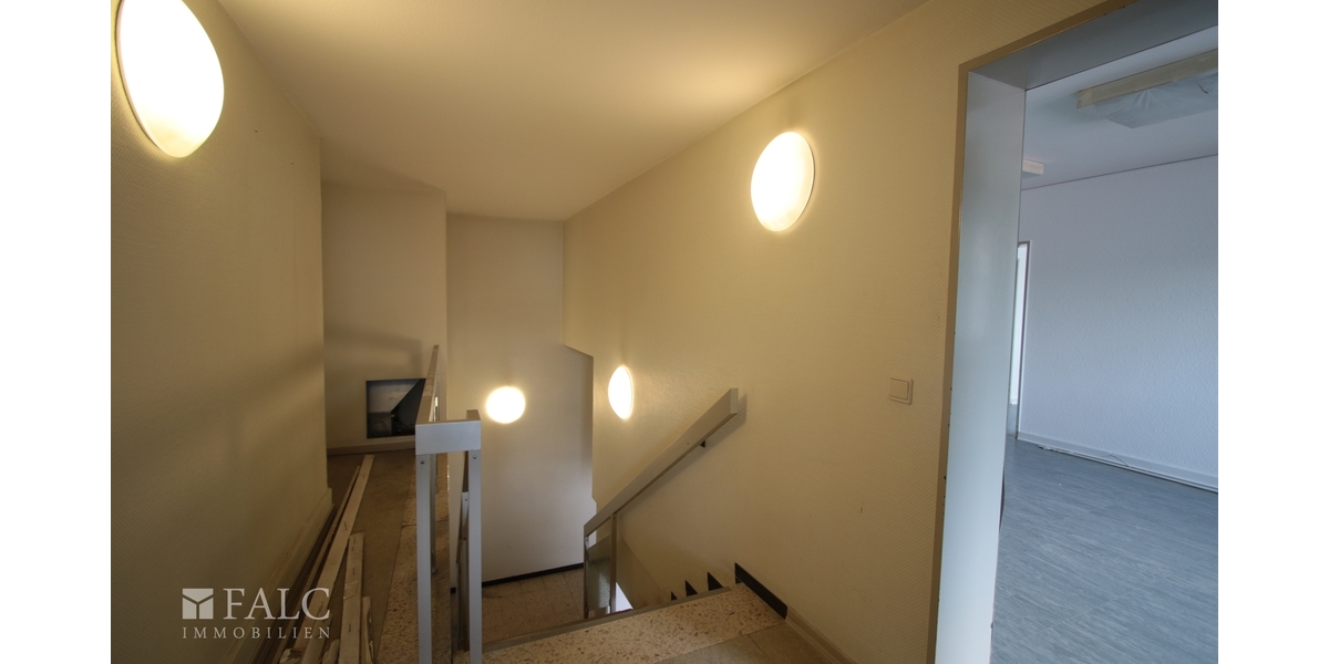 Großzügige Büro-Gewerbefläche in Autobahnnähe! zimmer