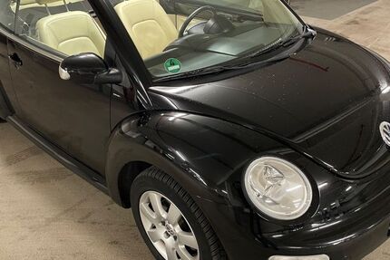 VW Beetle 137.645 km 5.800 &euro; Hamburg 22083