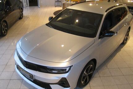 Opel Astra 9.075 km 24.450 &euro; Barsbüttel 22885