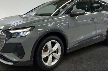 Audi Q4 e-tron 43.642 km 29.880 &euro; Hamburg 22529