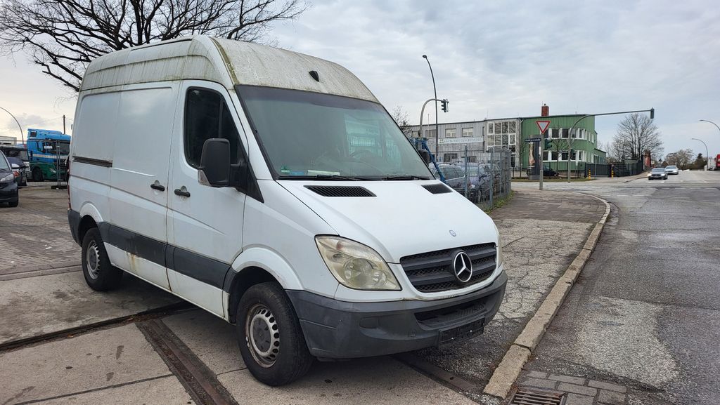 Mercedes-Benz Sprinter 244.567 km 3.375 &euro; Hamburg 20539