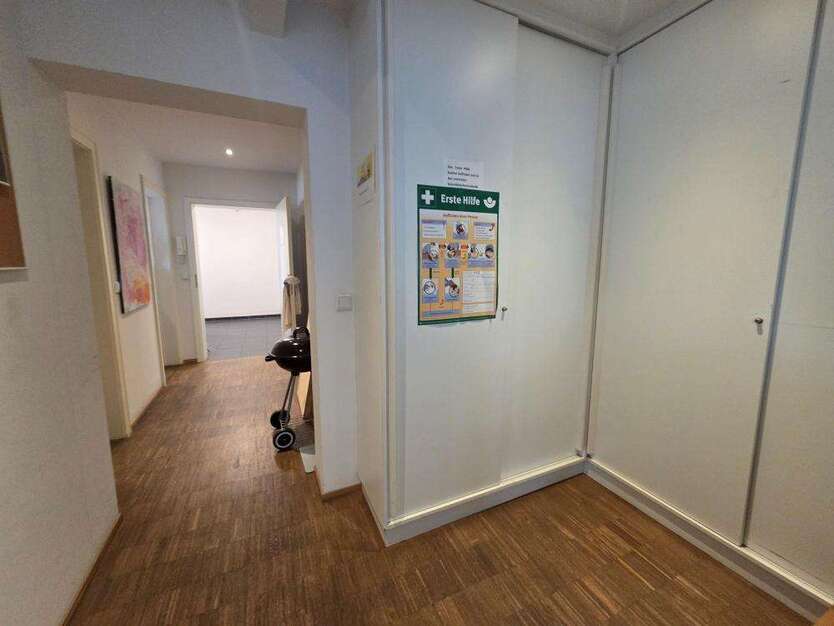 Büro in Hamburg 1.010 € 88 m²