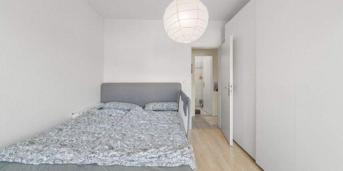 Etagenwohnung Rellingen - 2 Zimmer, 70 m&sup2;, 219.000&euro; | Angebot:25724236