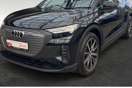 Audi Q4 e-tron 38.777 km 32.880 &euro; Hamburg 22529