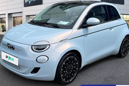Fiat 500e 39.347 km 21.990 &euro; Hamburg 22529