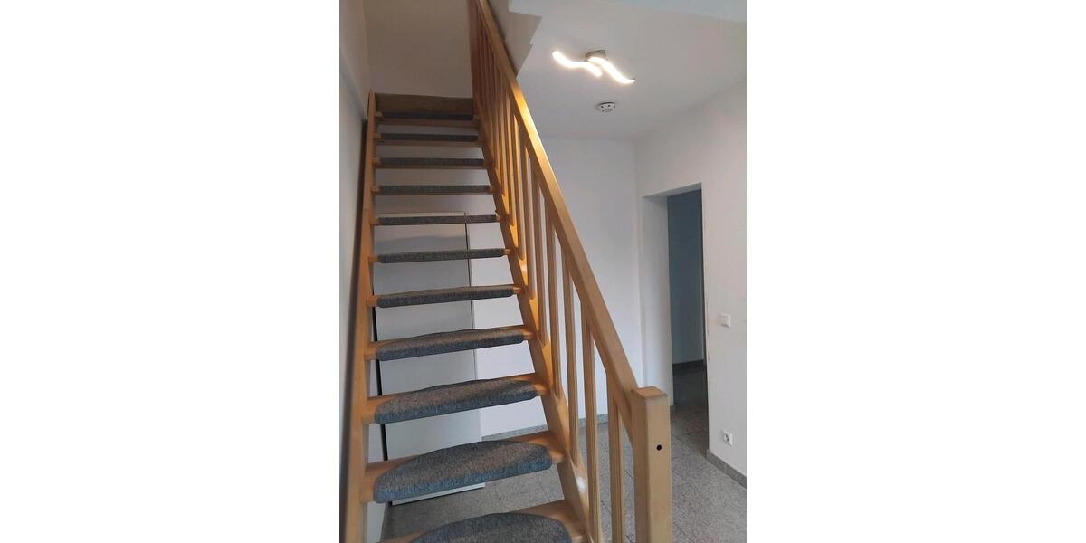 5 Zimmer Wohnung in Norderstedt zu vermieten 5 zimmer