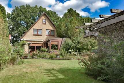 Haus zum Kaufen in Hamburg 885.000 € 206 m² 7 zimmer