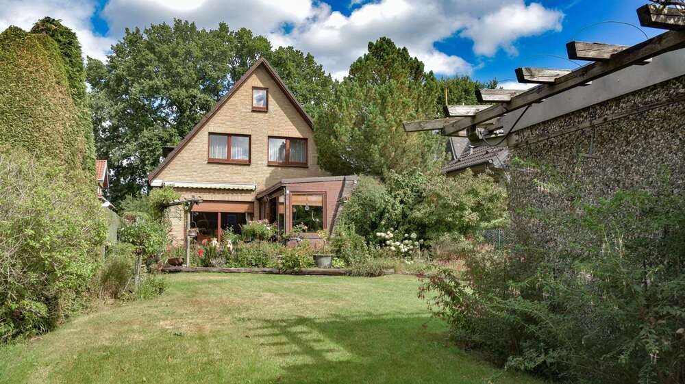 Haus zum Kaufen in Hamburg 885.000 € 206 m² 7 zimmer