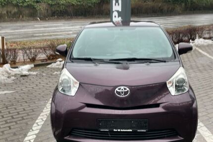 Toyota IQ 95.186 km 6.300 &euro; Hamburg 22525