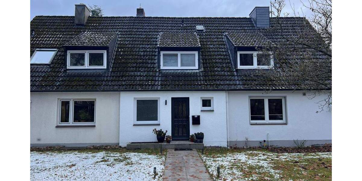 Modernisiertes Reihenhaus mit Garten - 3 Zimmer in angenehm ruhiger Lage 3 zimmer