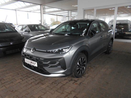 VW T-Roc 1.050 km 42.775 &euro; Geesthacht 21502