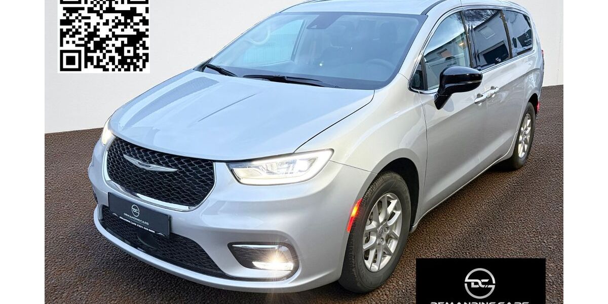 Chrysler Pacifica 22.000 km 37.990 &euro; Hamburg 22179