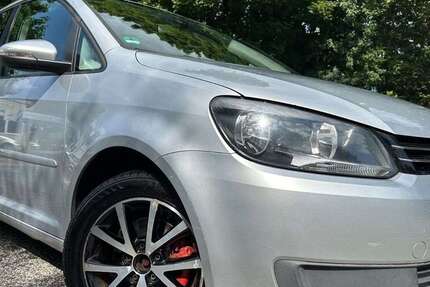 VW Touran 210.000 km 5.990 &euro; Hamburg 21079