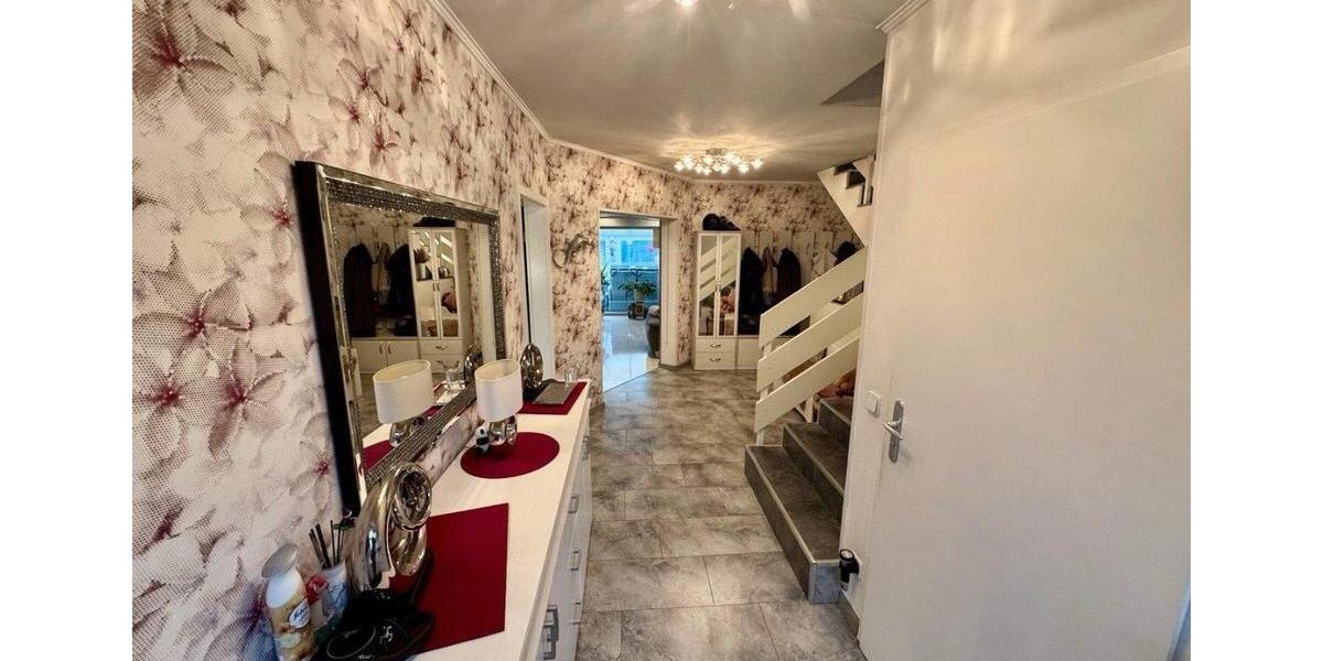 Doppelhaushälfte Rosengarten - 4 Zimmer, 121 m&sup2;, 530.000&euro; | Angebot:26847520