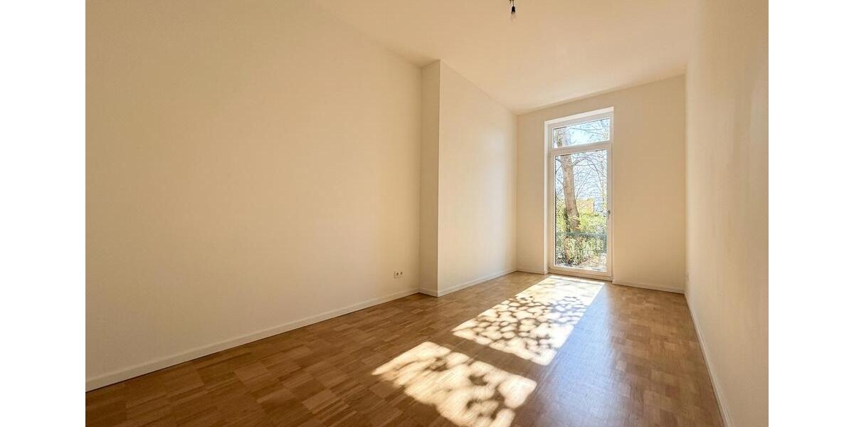 Erdgeschoßwohnung Hamburg Wandsbek - 4 Zimmer, 102 m&sup2;, 1.732&euro; | Angebot:26458296