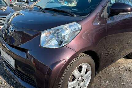 Toyota iQ 95.200 km 4.990 &euro; Hamburg 22179