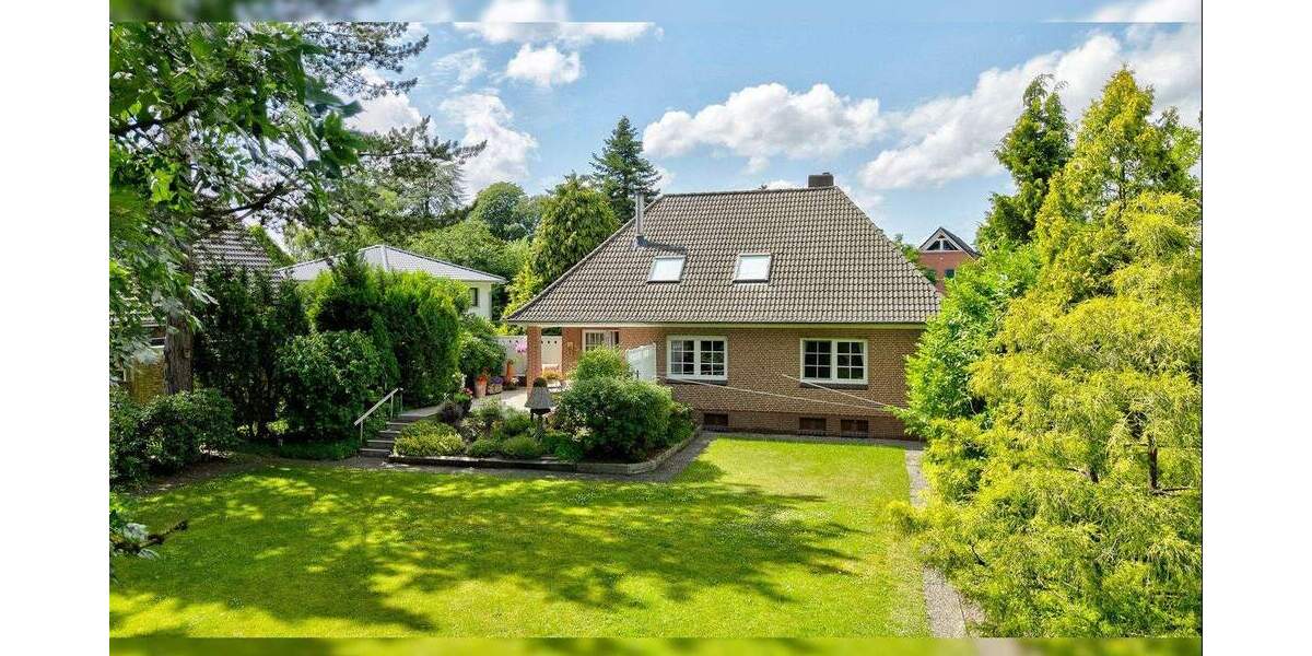 Grundstück mit positiven Vorbescheid für 6 Wohneinheiten zimmer