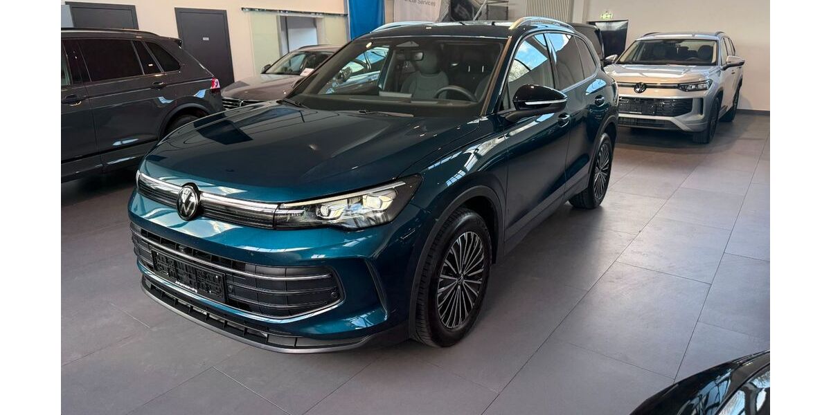 VW Tiguan 26.400 km 34.890 &euro; Tornesch 25436