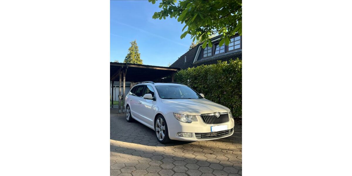 Skoda Superb 205.421 km 7.500 &euro; Stelle 21435