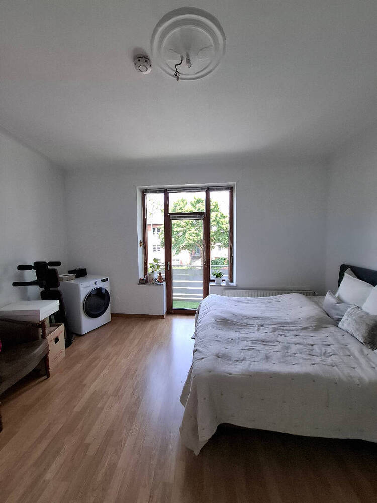 Sonnige 4-Zimmer-Wohnung mit 2 Balkonen