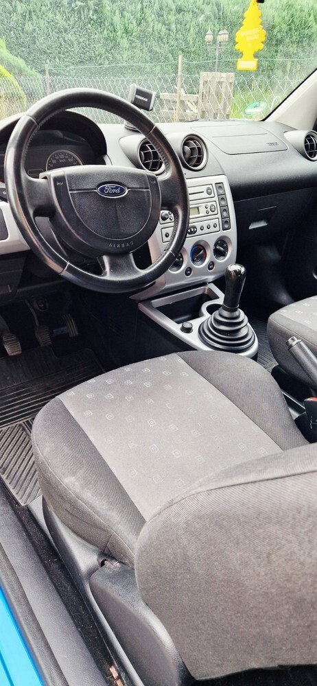 Ford Fiesta 212.000 km 1.200 € Hamburg 20038