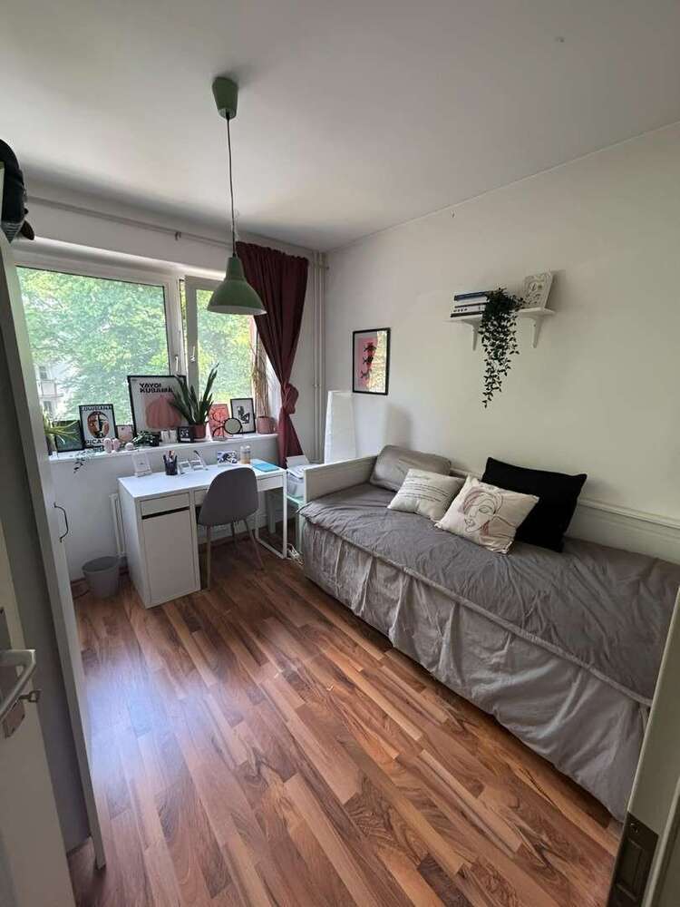 Wohnung zum Mieten in Hamburg 610 € 52 m²