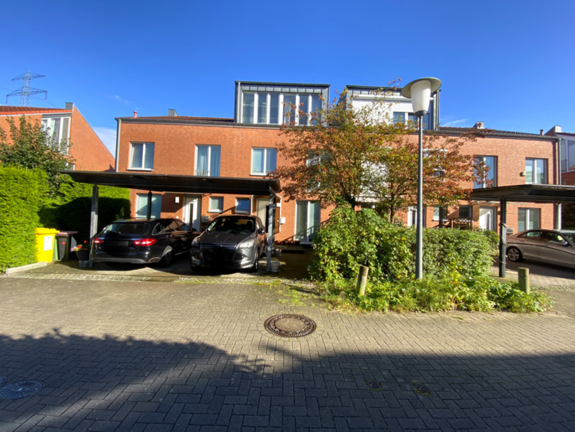 Haus zum Mieten in Hamburg 2.798,99 € 139.01 m²