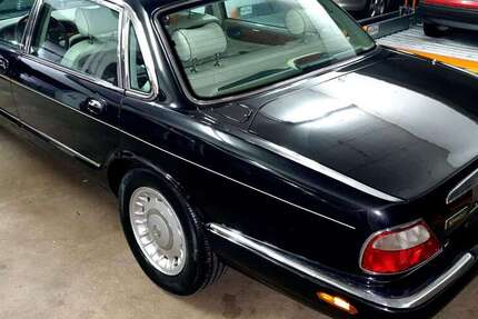 Jaguar Daimler 165.900 km 14.999 € Hamburg 20144