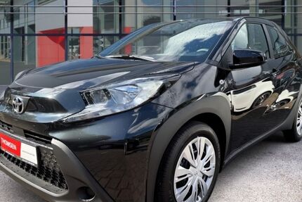 Toyota Aygo (X) 2.953 km 15.450 &euro; Halstenbek 25469