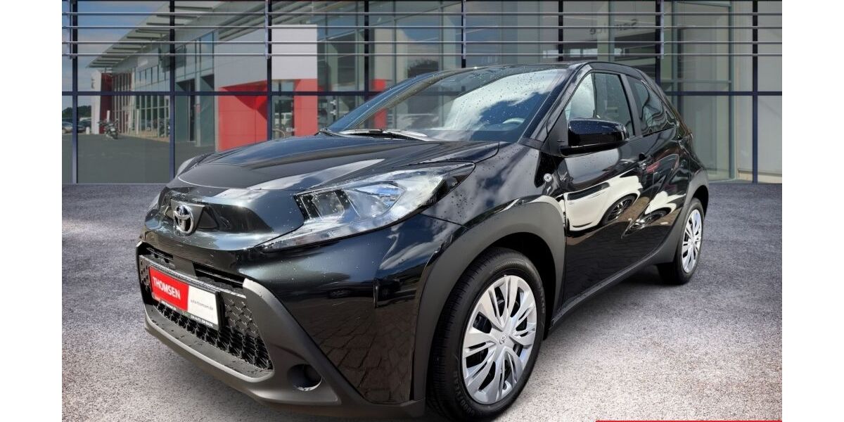 Toyota Aygo (X) 2.953 km 15.450 &euro; Halstenbek 25469