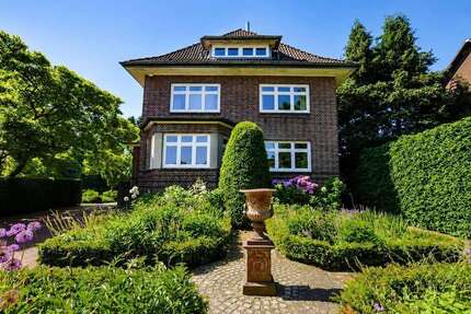 Haus Norderstedt Garstedt - 9 Zimmer, 275 m&sup2;, 1.180.000&euro; | Angebot:26996666