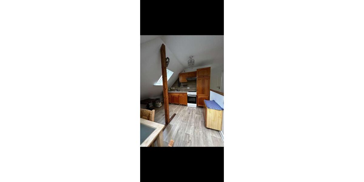 Dachgeschoßwohnung Reinbek - 2 Zimmer, 60 m&sup2;, 1.200&euro; | Angebot:26351918
