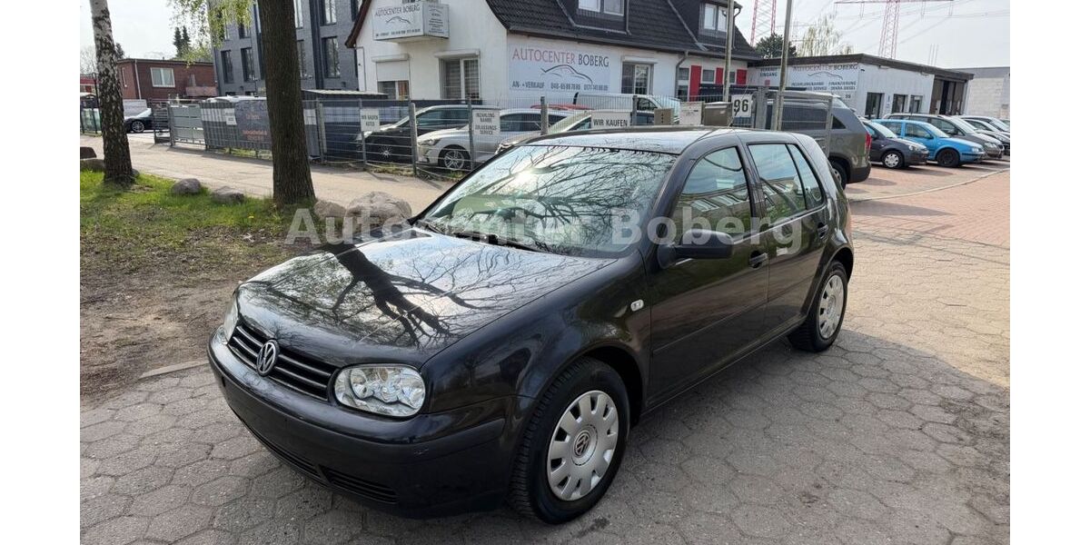 VW Golf 128.000 km 2.690 &euro; Hamburg 21031