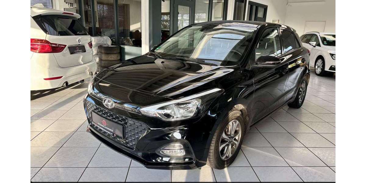 Hyundai i20 49.695 km 11.299 &euro; Buxtehude 21614