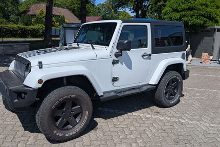 Jeep Wrangler 144.200 km 24.600 &euro; Hamburg 22417