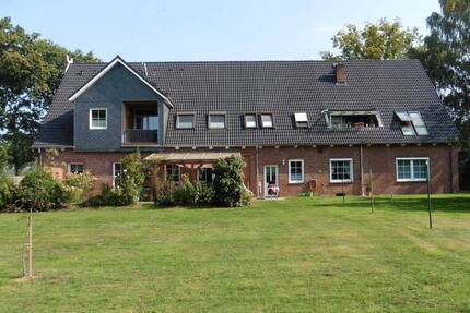 gepflegte 3-Zimmer-MAISONETTE-Wohnung mit Balkon