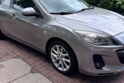 Mazda 3 213.000 km 3.650 &euro; Hamburg 20129